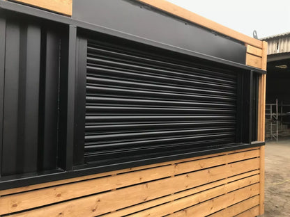 Professioneller Barcontainer 10 × 8 Fuß mit Holzverkleidung