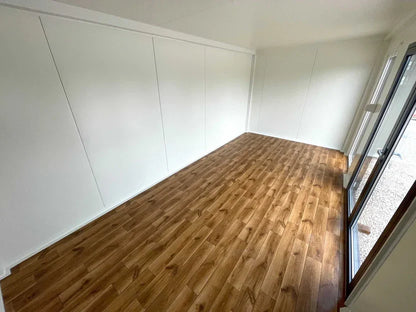 Premium-Bürocontainer 6 × 2,4 Meter