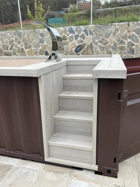 20-Fuß-Containerpool mit Zedernholzterrasse und Wärmepumpe