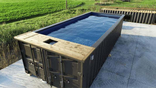 One-Trip-Containerpool 6,00 × 2,44 m – mit integriertem Getränkekühler