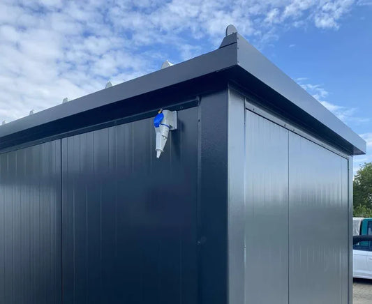 Einsatzbereiter Bürocontainer 4,00 × 2,20 Meter