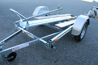 ERDE Motorradanhänger – kippbar mit integrierter Auffahrrampe – 750 kg