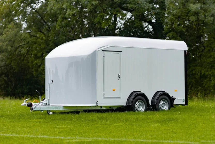 CUNI ONNE ROCKET Kofferanhänger aus GFK und Aluminium – 3.500 kg