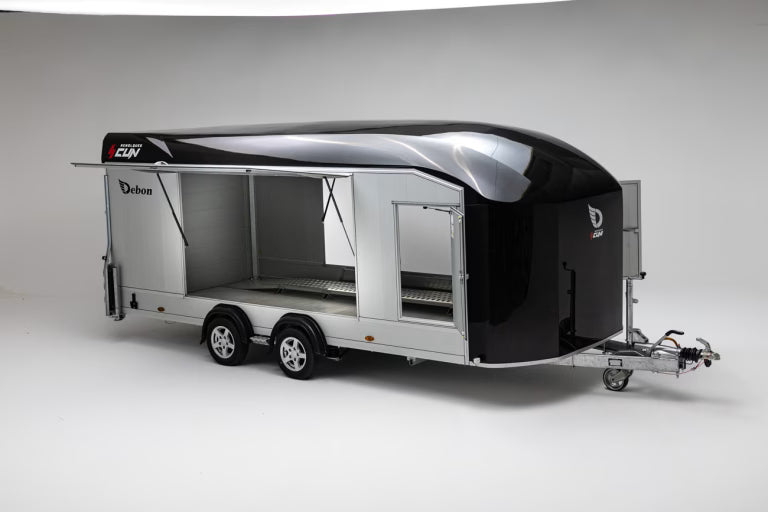 Debon Roadster 2000 geschlossener Autotransporter – 3.500 kg – Pullman-2-Fahrwerk