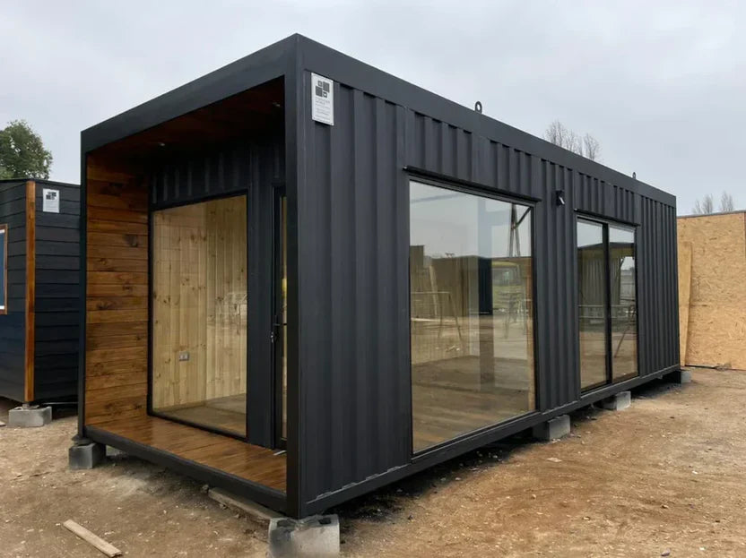 Modulares Bürocontainer 8 × 3 Meter – 24 m²