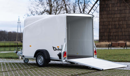 Debon Cargo 1300 Kofferanhänger – Pullman-2-Fahrwerk, Seitentür, 1.300 kg