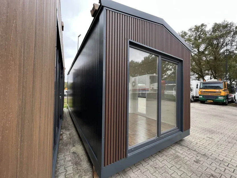 Wohn- und Bürocontainer 24 m² – 8 × 3 m – mit Bad und Küchenzeile