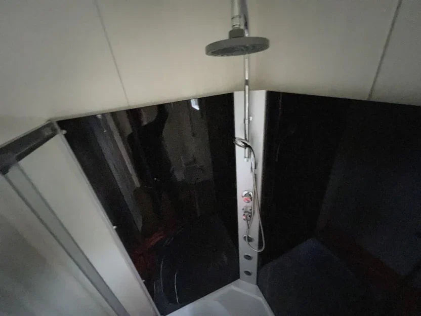 Wohn- und Bürocontainer 24 m² – 8 × 3 m – mit Bad und Küchenzeile